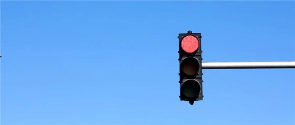3万家4S店洗牌预警：高息高返叫停、置换补贴“刹车”…下半年30%经销商或淘汰？