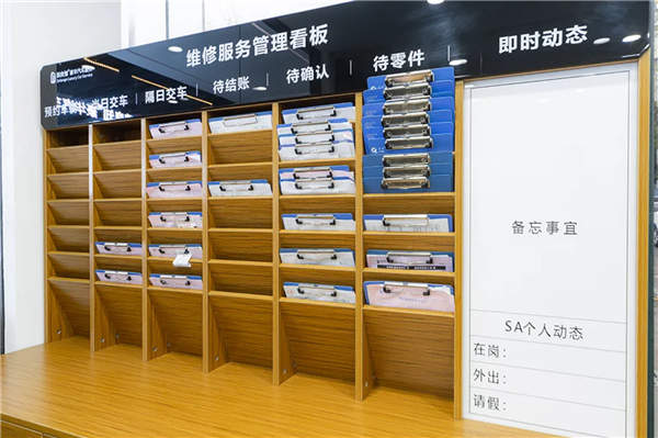 一家网红汽修店，倒在了这个冬天