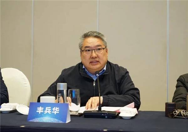 【聚焦】共谋“内外贸一体化”新局,这场战略研讨会在汽车城举办 【聚焦】共谋“内外贸一体化”新局,这场战略研讨会在汽车城举办