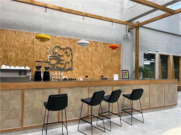 咖啡机正悄悄“入驻”修理厂，迟早是40万家门店的标配？