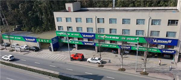 两代人接力：逆势开大店，硬刚“老规矩”，驰加OEMS体系帮30多年老店打赢翻身仗