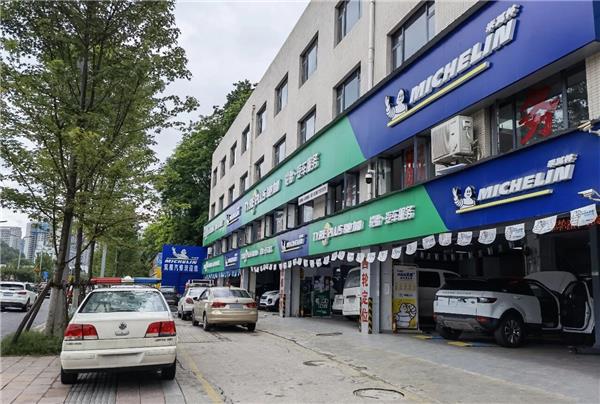 两代人接力：逆势开大店，硬刚“老规矩”，驰加OEMS体系帮30多年老店打赢翻身仗