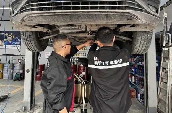 从越干越亏到业绩翻倍，这家洗车小店转型逆袭之路，做对了什么？